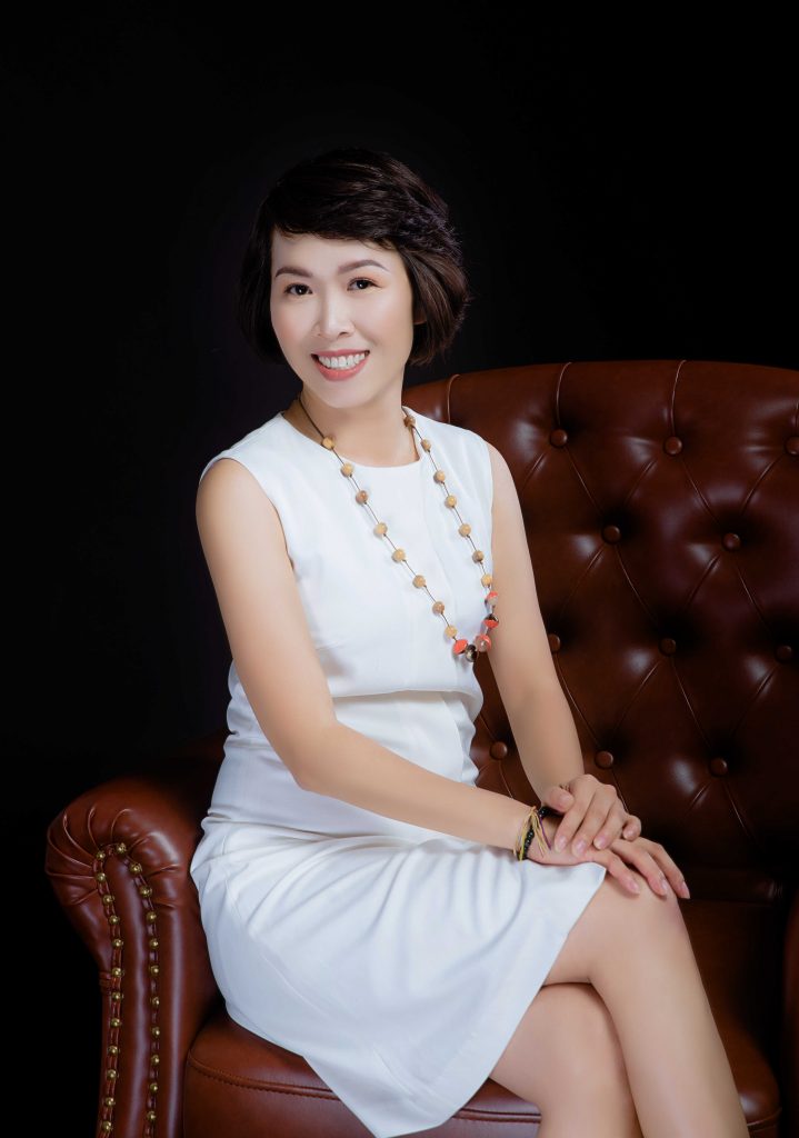 anh doanh nhan nu 14